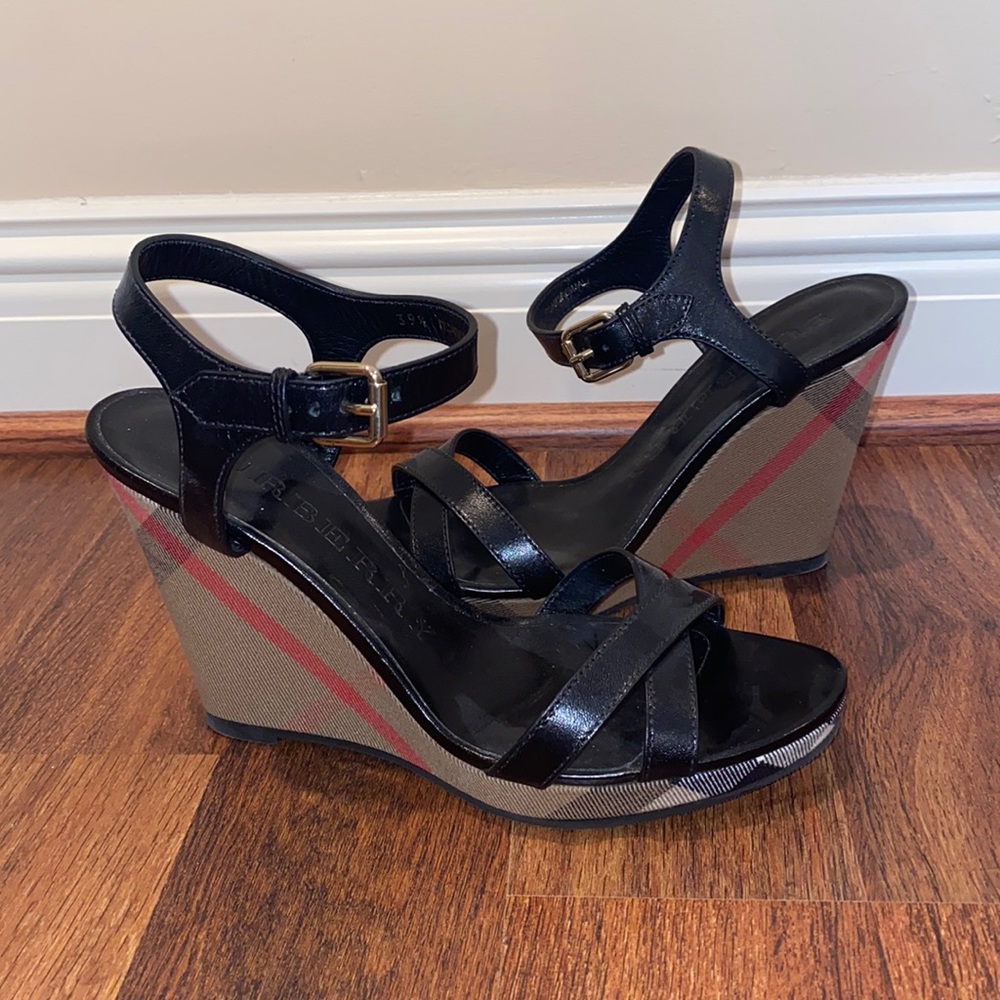Burberry wedges